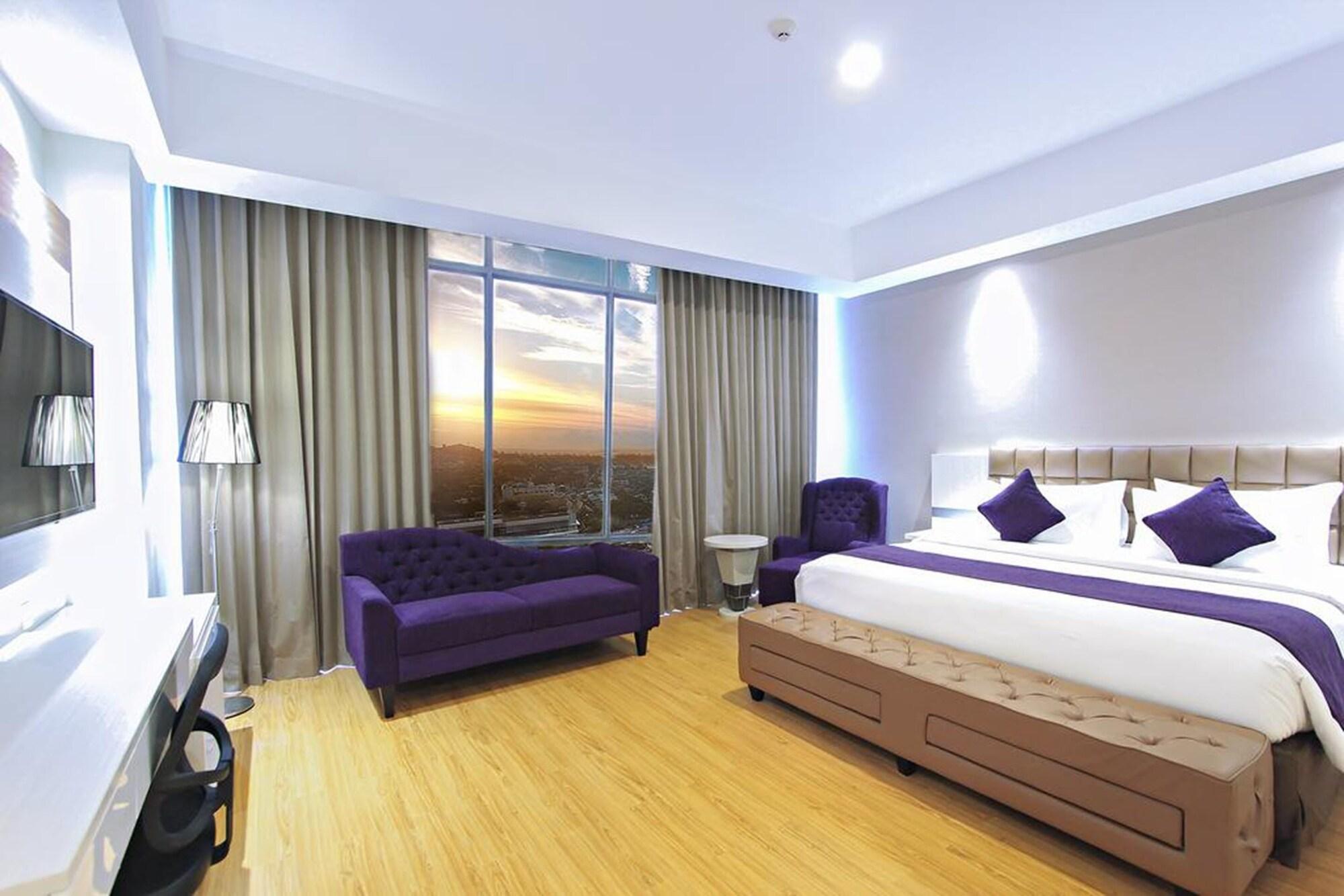 Platinum Hotel & Convention Hall Balikpapan Eksteriør bilde